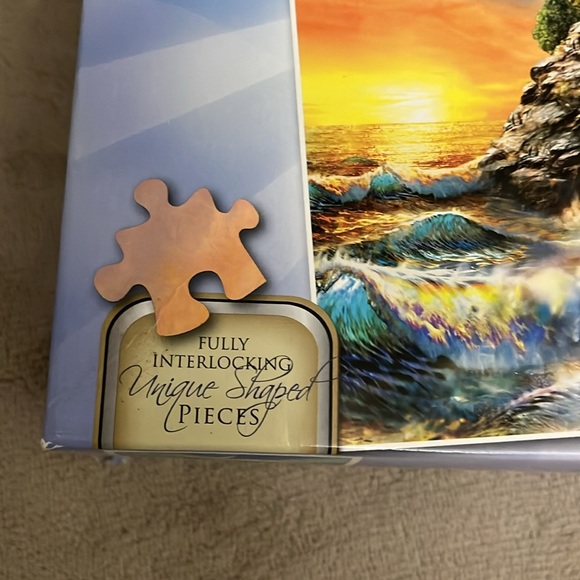 Inspirations 1000 Piece Lighthouse Puzzle - Picture 4 of 8